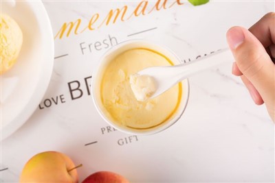 Cuillère à glace en carton coloré